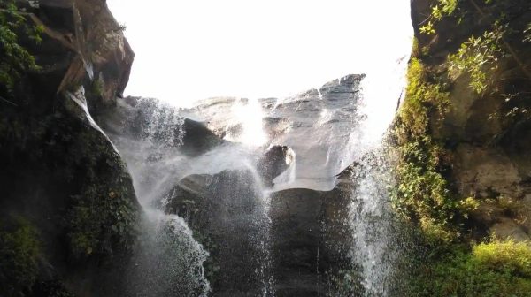 झारखंड का आइलैंड’ – किसी स्वर्ग से कम नहीं,पानी के बीच प्रकृति की अनोखी अदाएं, देख मंत्रमुग्ध हो जाते हैं सैलानी