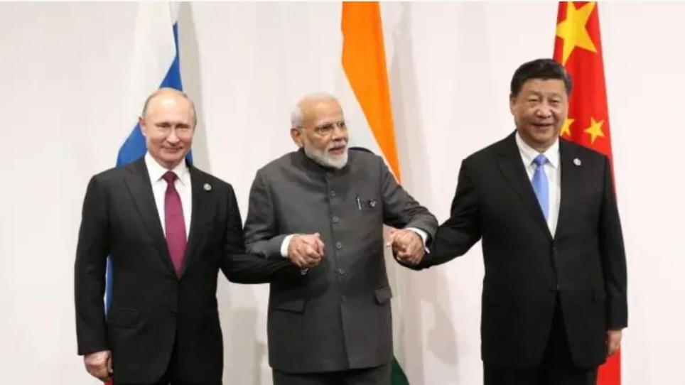 भारत पर अमेरिकी टैरिफ का चीन ने किया कड़ा विरोध, राजदूत बोले- “चुप रहना दबंग को और हौसला देगा”