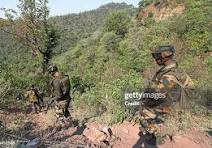 किश्तवाड़ के दूल इलाके में सुरक्षाबलों और आतंकियों के बीच मुठभेड़ जारी