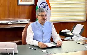 भारत अब अमेरिका को स्मार्टफोन का सबसे बड़ा सप्लायर: अश्विनी वैष्णव