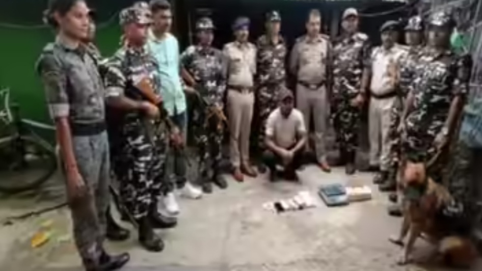 बिहार-नेपाल बॉर्डर पर ड्रग्स तस्कर गिरफ्तार, 218 ग्राम ब्राउन शुगर बरामद