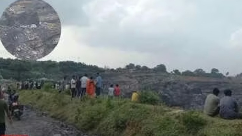 400 फीट गहरी खाई में गिरी मजदूरों से भरी वैन, सभी की मौत की आशंका