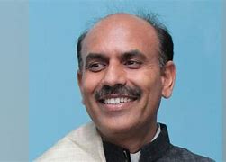 ट्रैफिक नहीं हटा पाए तो पूर्व मंत्री ने जड़ा थप्पड़? दलित पुलिसकर्मी की एफआईआर से सियासत गर्म