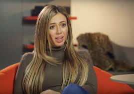 मुझे फर्क नहीं पड़ता अगर तुम मुझे छुओ भी नहीं, बच्चे के जन्म के बाद बदलती सेक्स इच्छा पर खुलकर बोलीं रियलिटी स्टार होली हगान,