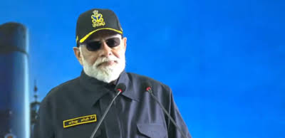 प्रधानमंत्री मोदी ने INS विक्रांत के वीरों संग मनाई दीपावली